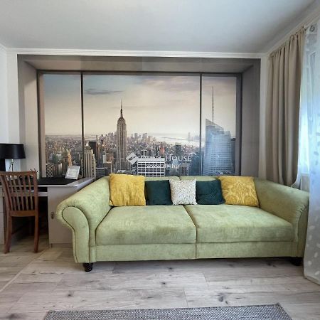 Ybs Apartman Apartment Zalaegerszeg Ngoại thất bức ảnh